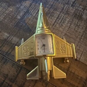 F-16 clock! Great for the aviation enthusiast or collector!